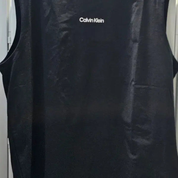 [BUNJANG] Calvin Klein Sleeveless T-Shirt Black / 캘빈클라인 민소매 티셔츠 블랙 새상품입니다