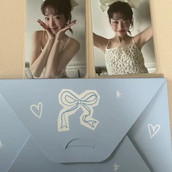 [BUNJANG] Park Bo Young 2 Photocards + Postcard Bundle Set / 안전결제 선착순) 박보영 포카 2장 + 엽서 일괄