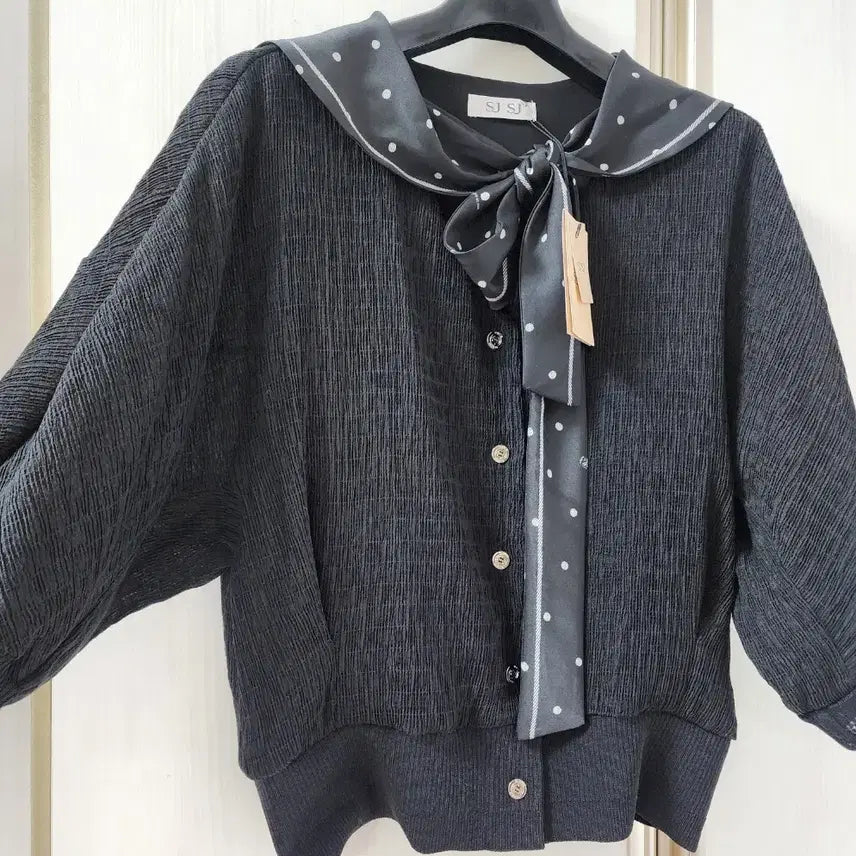 [BUNJANG] SJSJ Scarf Collar Crinkle Blouse Top / 한섬 SJSJ 스카프 칼라 크링클 블라우스 탑. 새상품