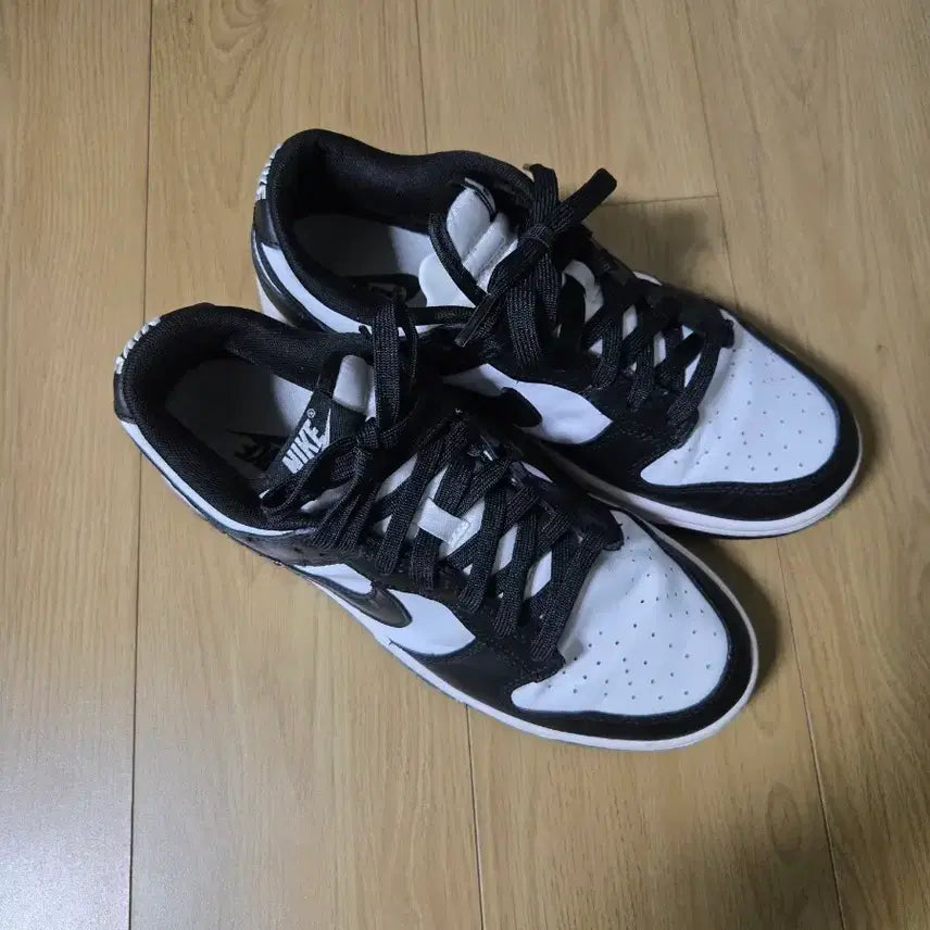 [BUNJANG] Nike Dunk Low "Panda" Size 260 / 나이키 범고래 260