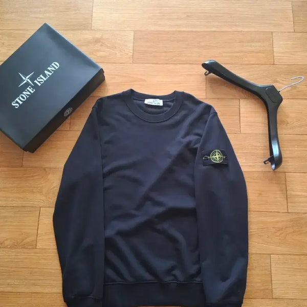 [BUNJANG] Stone Island Black Sweatshirt L / 21ss 스톤아일랜드 맨투맨 블랙 L