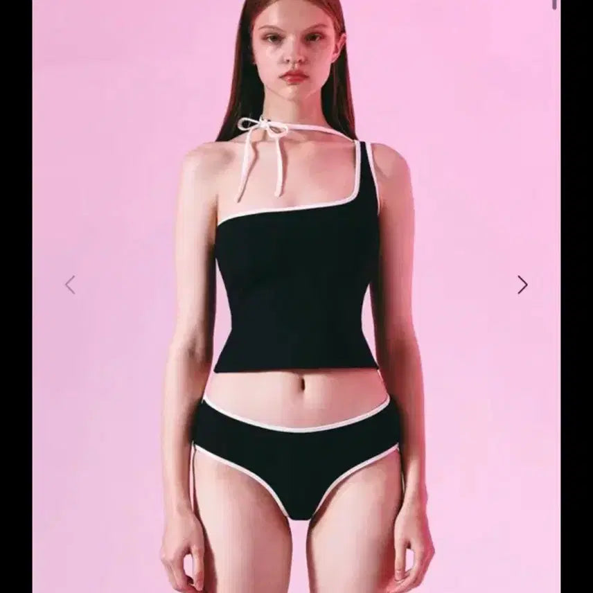 [BUNJANG] VinaJ One-Shoulder Bikini Swimsuit / 비나제이 원숄더 비키니 수영복