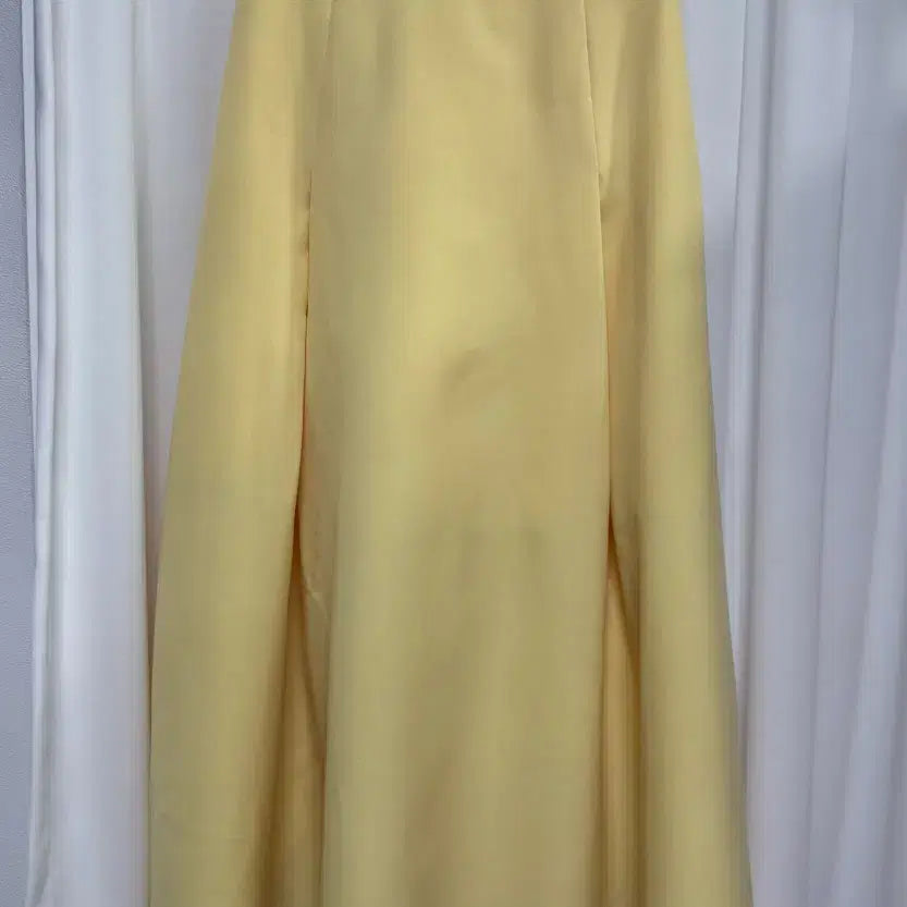 [BUNJANG] Yellow Pinched Flare Long Skirt / 옐로우 핀턱 플레어 롱 스커트