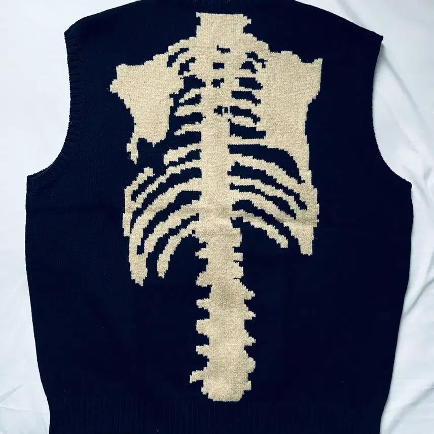 [BUNJANG] Kapital Wool Bone Knit Vest Black / 캐피탈 울 본 니트 베스트 조끼 블랙