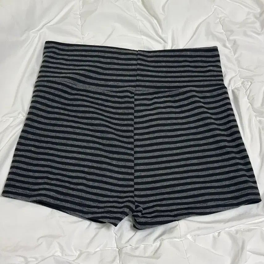 [BUNJANG] Stripe Micro Shorts / stripe micro shorts