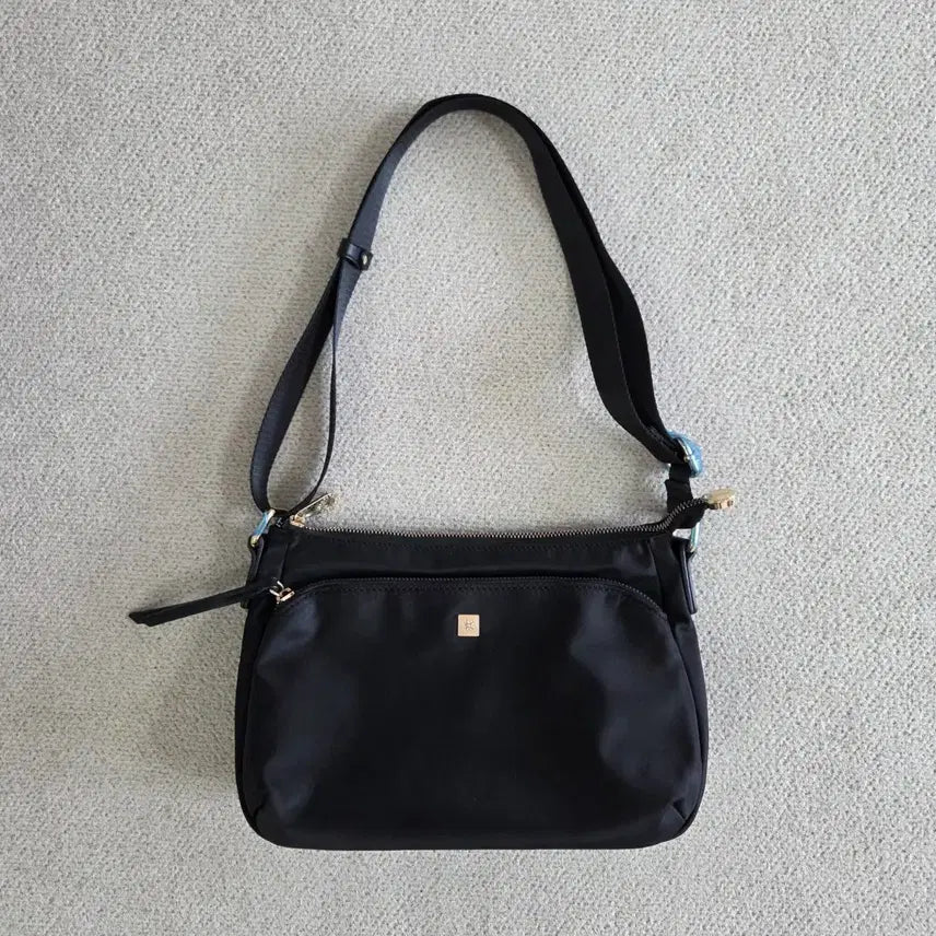 [BUNJANG] Elegance Paris Mini Crossbody Bag / 엘레강스 파리 미니 크로스백 희귀품