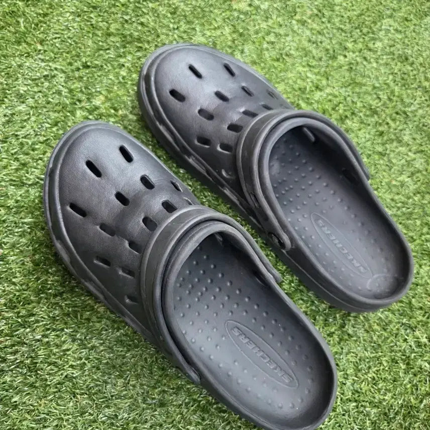 [BUNJANG] Skechers Black Clogs Size 10 (270mm) / 스케쳐스 블랙 클로그 270    10사이즈