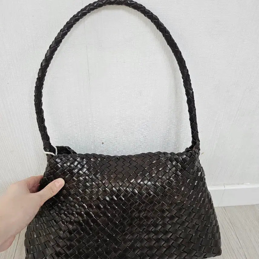 [BUNJANG] Dragon Diffusion Santa Maria Shoulder Bag / 드래곤디퓨전 산타마리아 숄더백