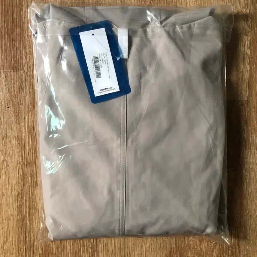 [BUNJANG] Nomaterial Phenon Windshell Hooded Windbreaker Jacket Grey L / 노매뉴얼 페논윈드쉘 후드바람막이자켓 그레이L 새상품