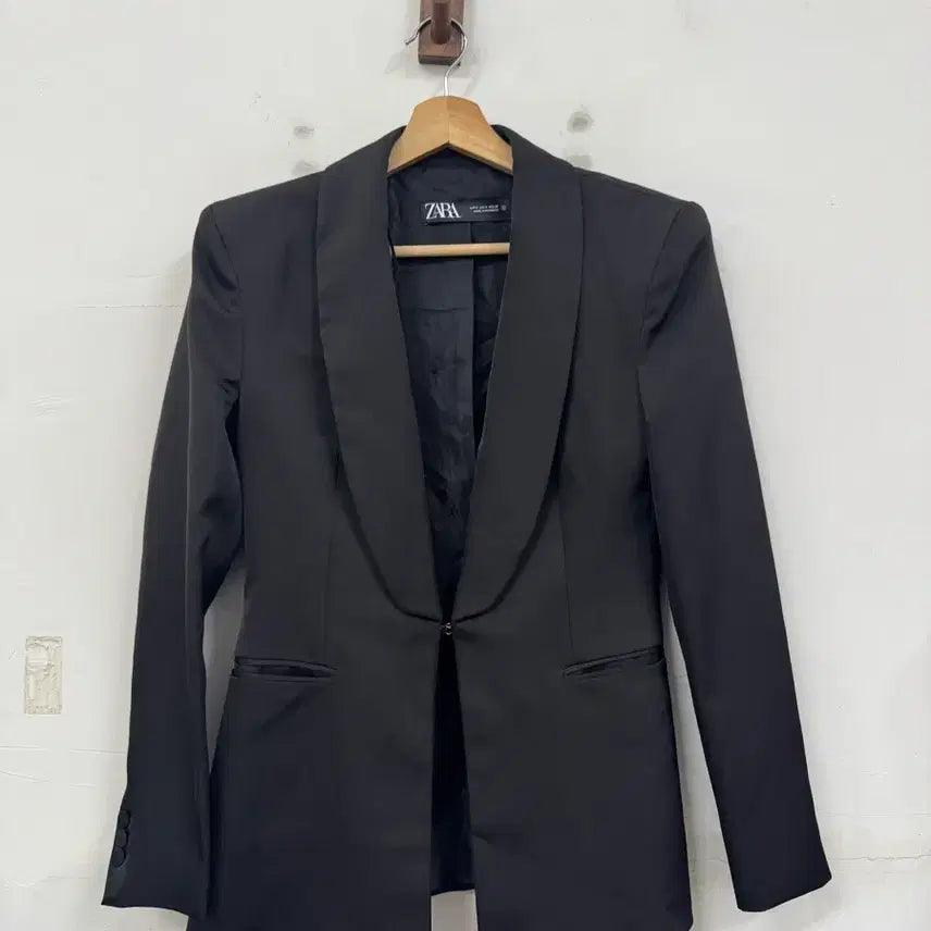 [BUNJANG] Zara Women's Tuxedo Dinner Blazer Jacket / (S)자라 여자 턱시도 디너 블레이저자켓