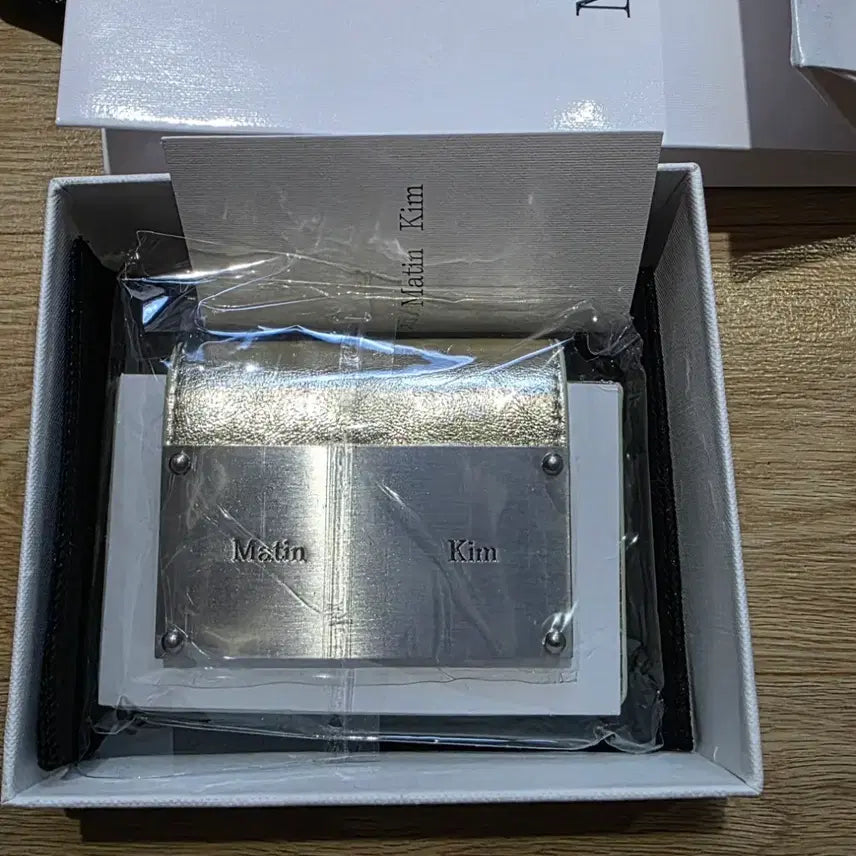 [BUNJANG] Matinkim Accordion Wallet Gold / 마뗑킴 아코디언 월렛 골드 세제품