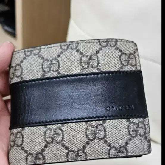 [BUNJANG] Gucci Men's Bifold Wallet / 구찌 남성반지갑