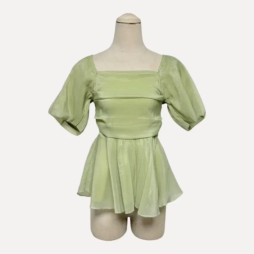 [BUNJANG] 1813 Mint Green Ruffle Flare Puff Blouse / 1813 연두 프릴 플레어 퍼프 블라우스