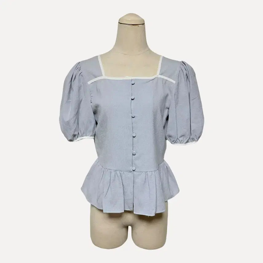 [BUNJANG] Sky Blue Square Neck Puff Blouse / 1814 하늘색 스퀘어넥 퍼프 블라우스