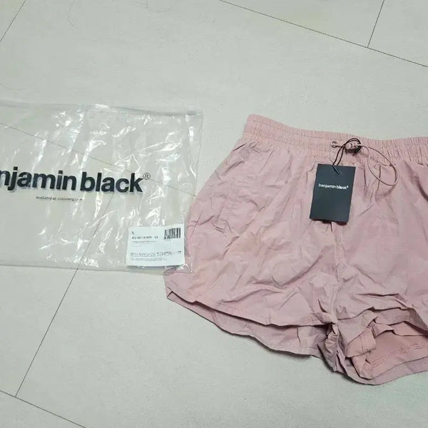 [BUNJANG] Craciang Benjamin Swim Shorts Black/Pink (S) / (시착 1회) 크라시앙 벤자민 블랙 분홍색 수영 반바지 (S)
