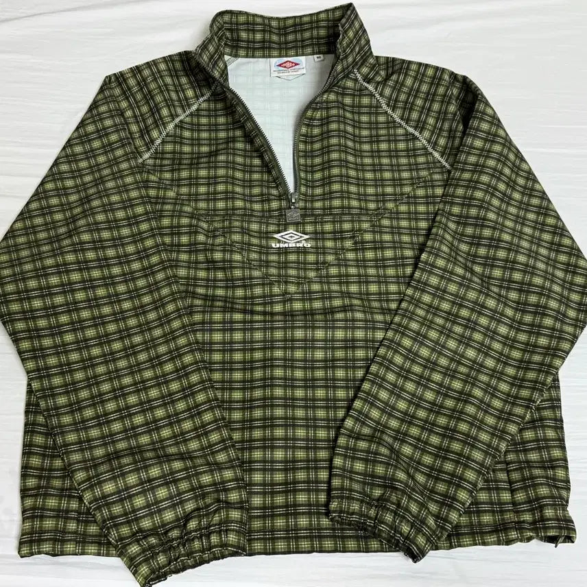 [BUNJANG] Umbro Green Check Windbreaker Anorak / 엄브로 그린 체크 바람막이 아노락