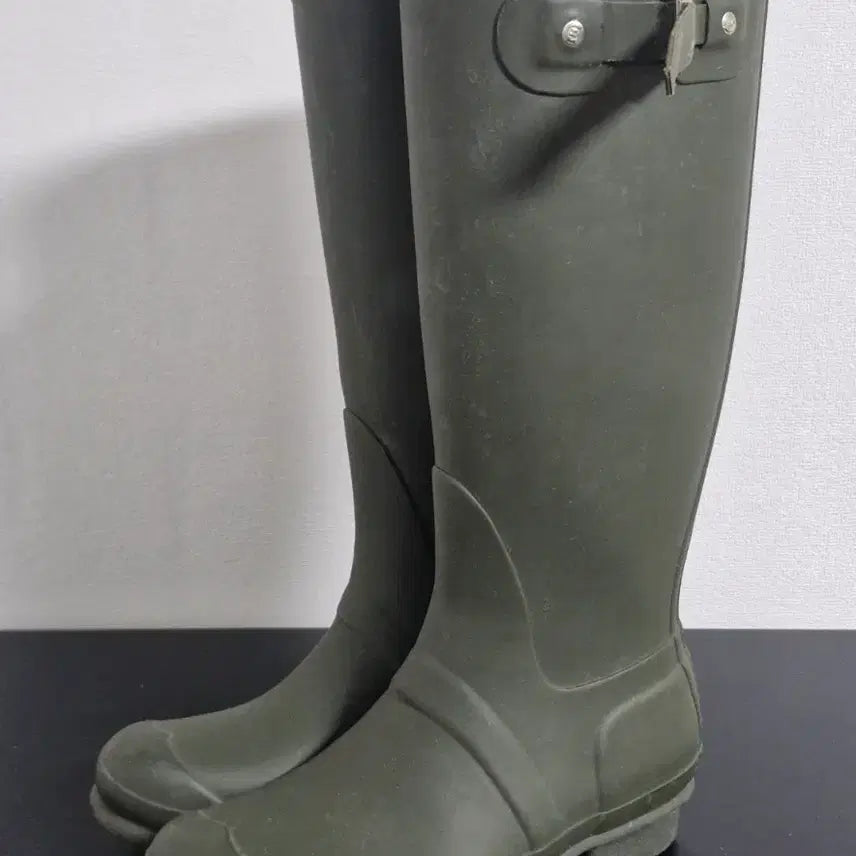[BUNJANG] Hunter Rain Boots Dark Green (245) / 헌터 레인부츠 다크그린(245)