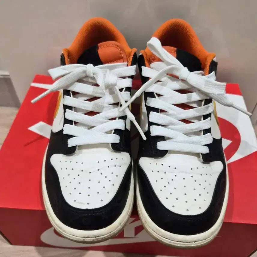 [BUNJANG] Nike Dunk Low Halloween (GS) Size 240 / 나이키 덩크 로우 할로윈 (GS) 240