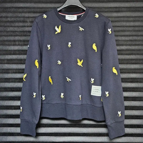 [BUNJANG] Thom Browne Bird & Bee Embroidery Sweatshirt - Women's Size 2 (66) / 여성2사이즈 42 66 톰브라운 버드앤비 자수 맨투맨 정품