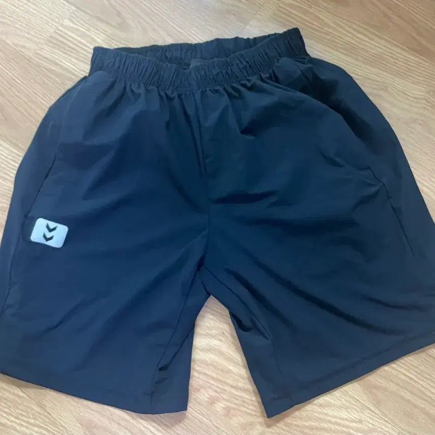 [BUNJANG] Hummel Black Shorts M / 험멜 반바지 M