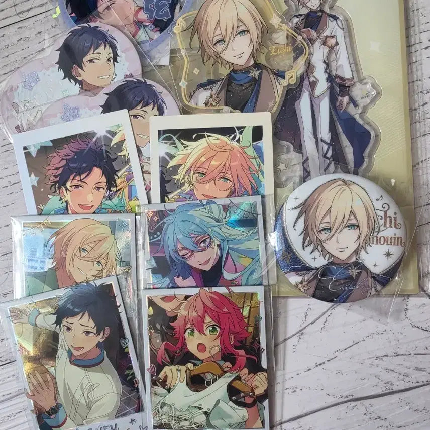 [BUNJANG] Ensemble Stars! MoFun Acrylic Badge 10th Anniversary 'Ensemble World' Heart Clover Kai Wataru Tori Yuzuru / 앙스타 모펀 아크릴 뱃지 10주년 파샷츠 앙월드 하트클카 발렌타인 프롤로이드 파샷츠 에이치 와타루 토리 유즈루