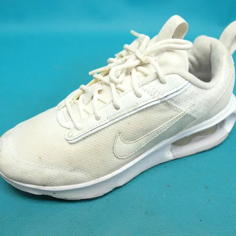 [BUNJANG] Nike Air Max Interlock Light Sneakers / 230/r3-069/나이키 에어맥스 인터락 라이트 운동화/구제특별시