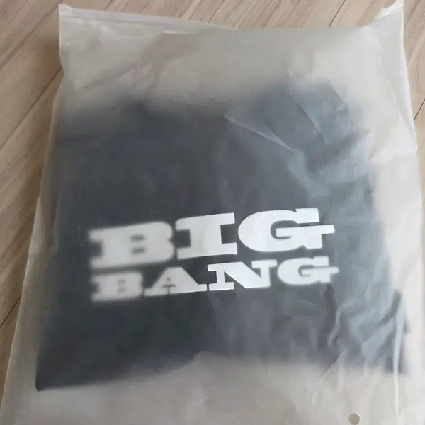 [BUNJANG] Bigbang Concert Travel Bag / 빅뱅 콘서트 MD 트레블백