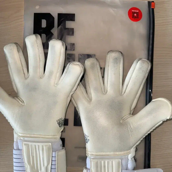 [BUNJANG] Titan Goalkeeper Gloves / 타이탄 장갑