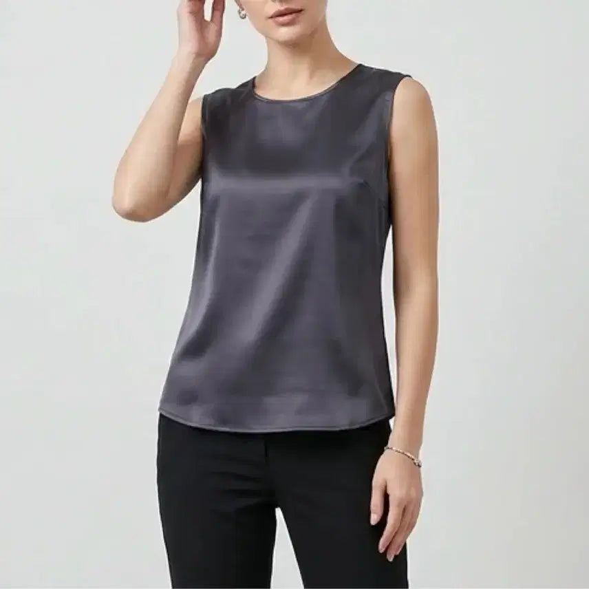 [BUNJANG] Essellia Silk Sleeveless Blouse / 에셀리아 실크민소매 블라우스