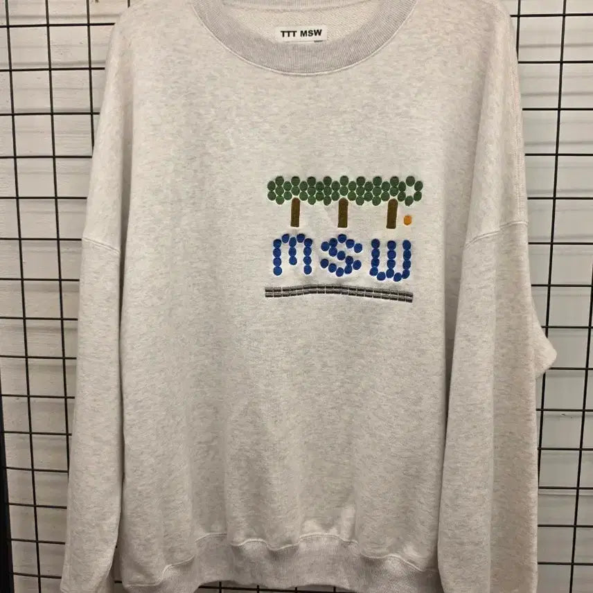 [BUNJANG] TTT MSW Sweatshirt Light Gray / TTT MSW 맨투맨 연한 회색