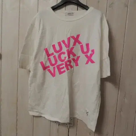 [BUNJANG] Hot Pink Printed T-Shirt / 핫핑크 프린팅 예쁜 티셔츠