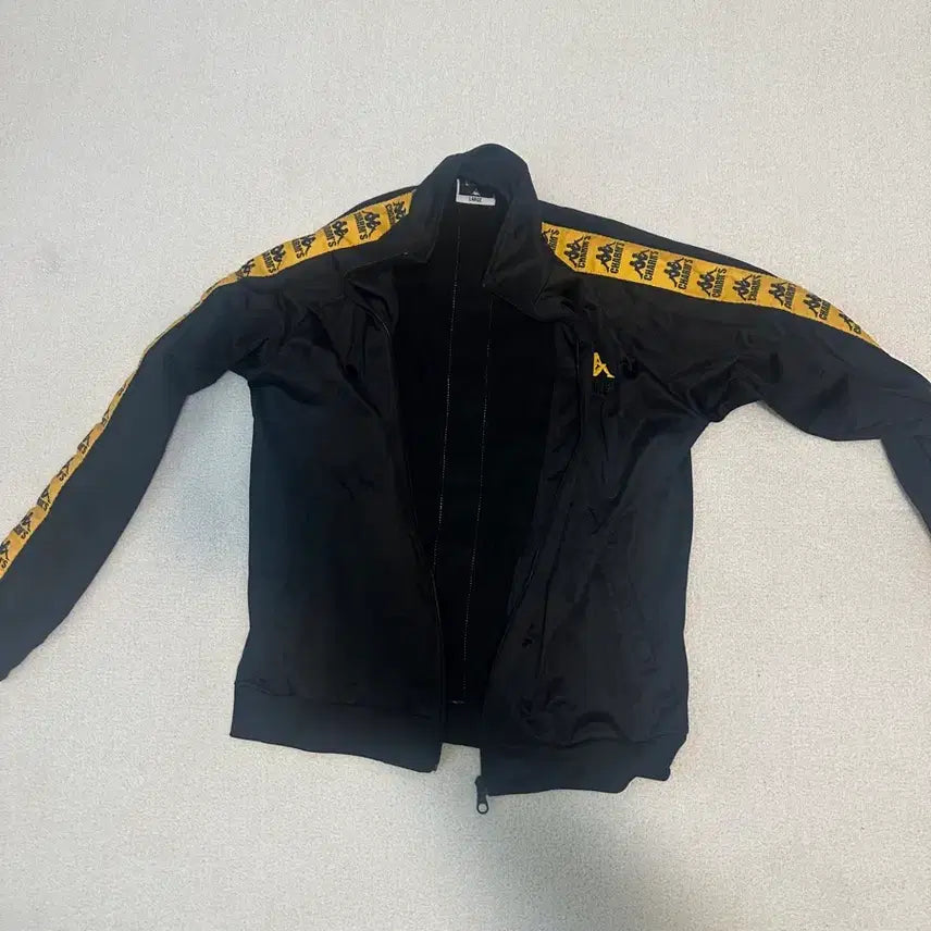 [BUNJANG] Charm's Kappa Zip-Up Jacket Black / 참스 카파 집업