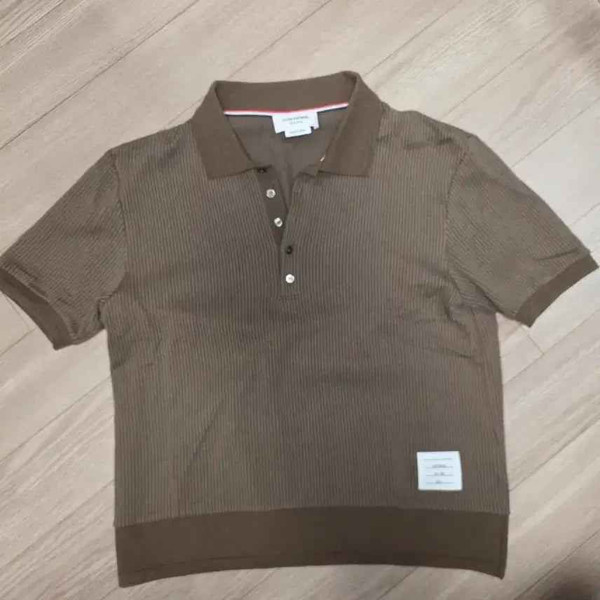 [BUNJANG] Thom Browne Ribbed Collar T-Shirt / 톰브라운 반팔