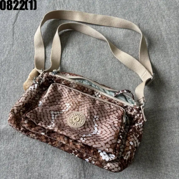 [BUNJANG] Kipling Embossed Leather Shoulder Bag / 키플링 숄더백 가방 뱀피 무늬