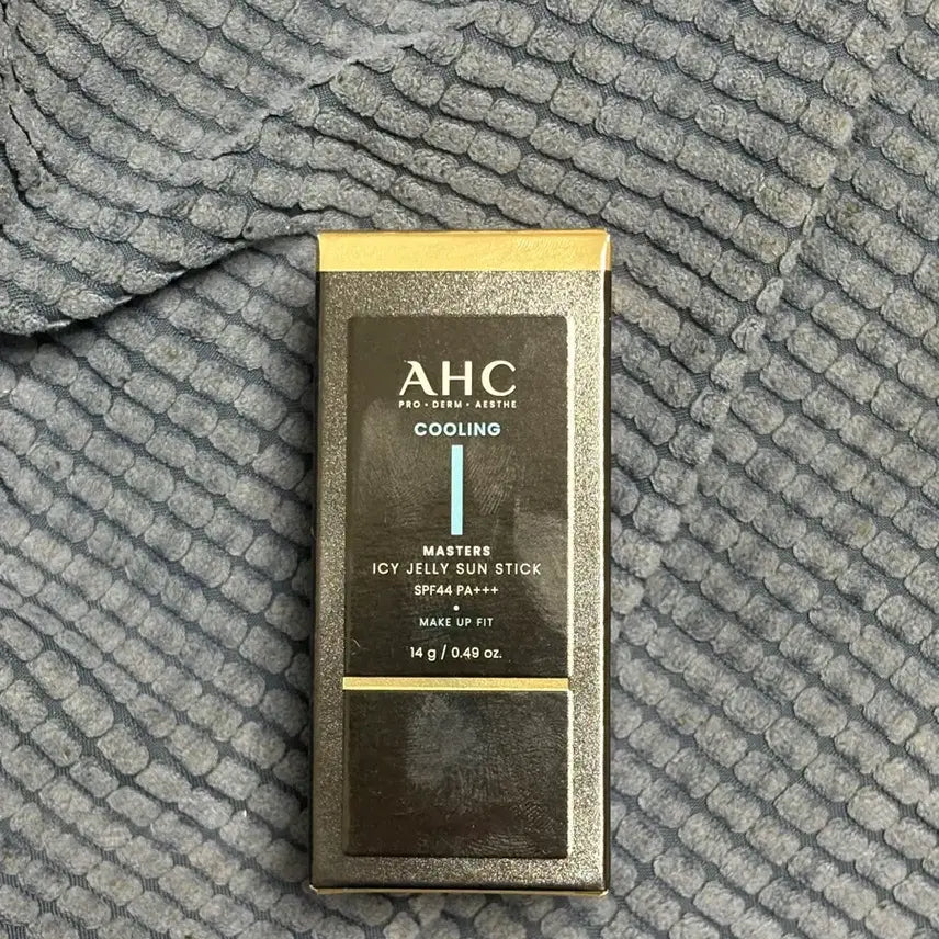 [BUNJANG] AHC Icy Cooling Sun Stick SPF44 PA+++ / AHC 아이시 쿨링 선스틱