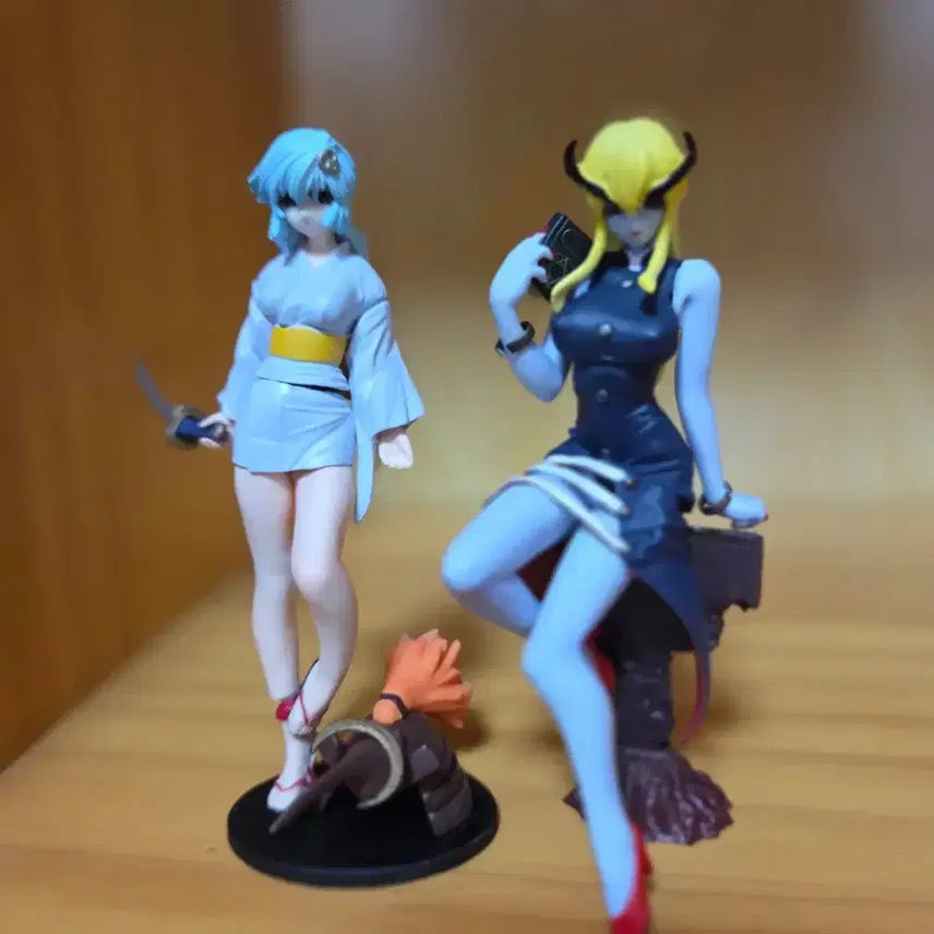 [BUNJANG] Yujin Vampire Saber Figure / 유진 뱀파이어 세이버 피규어 가챠