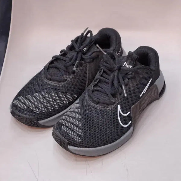 [BUNJANG] Nike Metcon 9 Training Shoes / 나이키 메트콘9 검정색 운동화 230