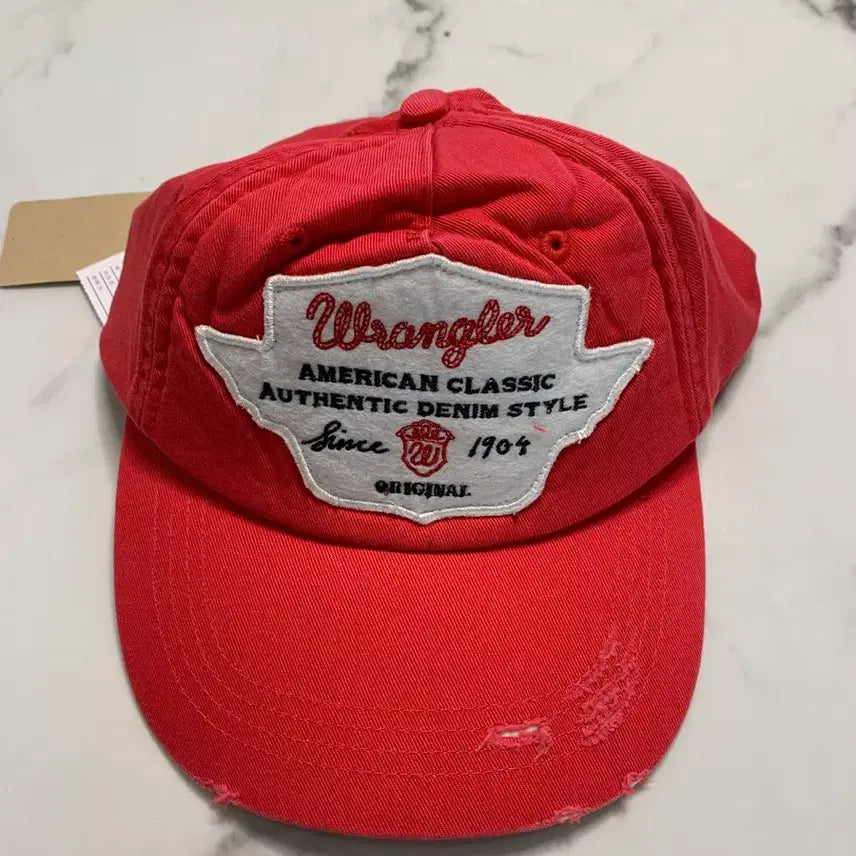 [BUNJANG] Wrangler American Classic Vintage Washing Patch Ball Cap (Red) / 랭글러 아메리칸 클래식 빈티지 워싱 패치 볼캡(Red)