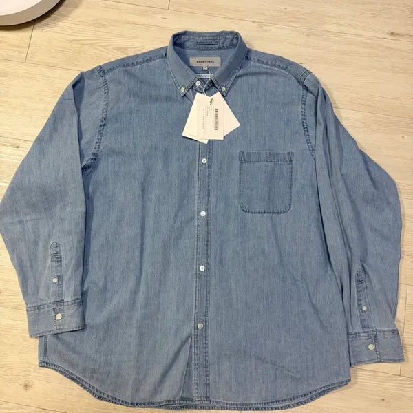 [BUNJANG] Brownyard Button Down Denim Shirt Size 5 / (새상품)브라운야드 버튼 다운 데님 셔츠 5사이즈