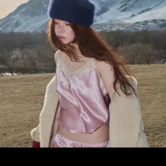 [BUNJANG] Freckle Satin Camisole / 프레클 새틴 캐미솔