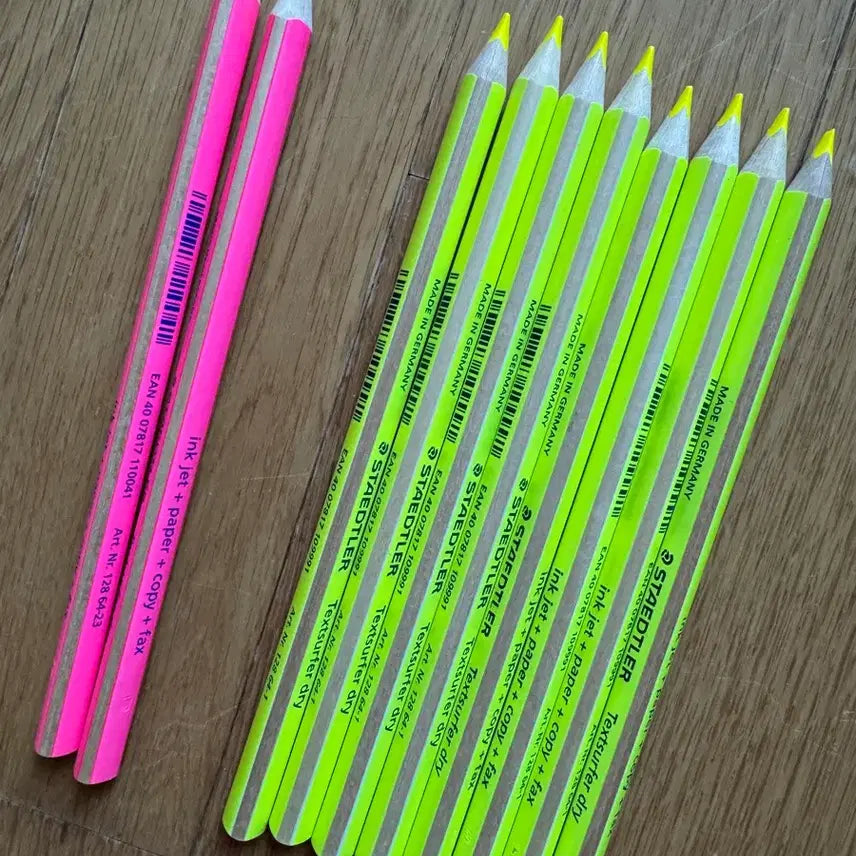 [BUNJANG] Staedtler Fluorescent Colored Pencils Set (Yellow, Pink) / 색연필