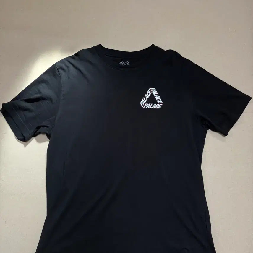 [BUNJANG] Palace P-3 Outline T-Shirt XL / 팔라스 P-3 아웃라인 티셔츠 XL