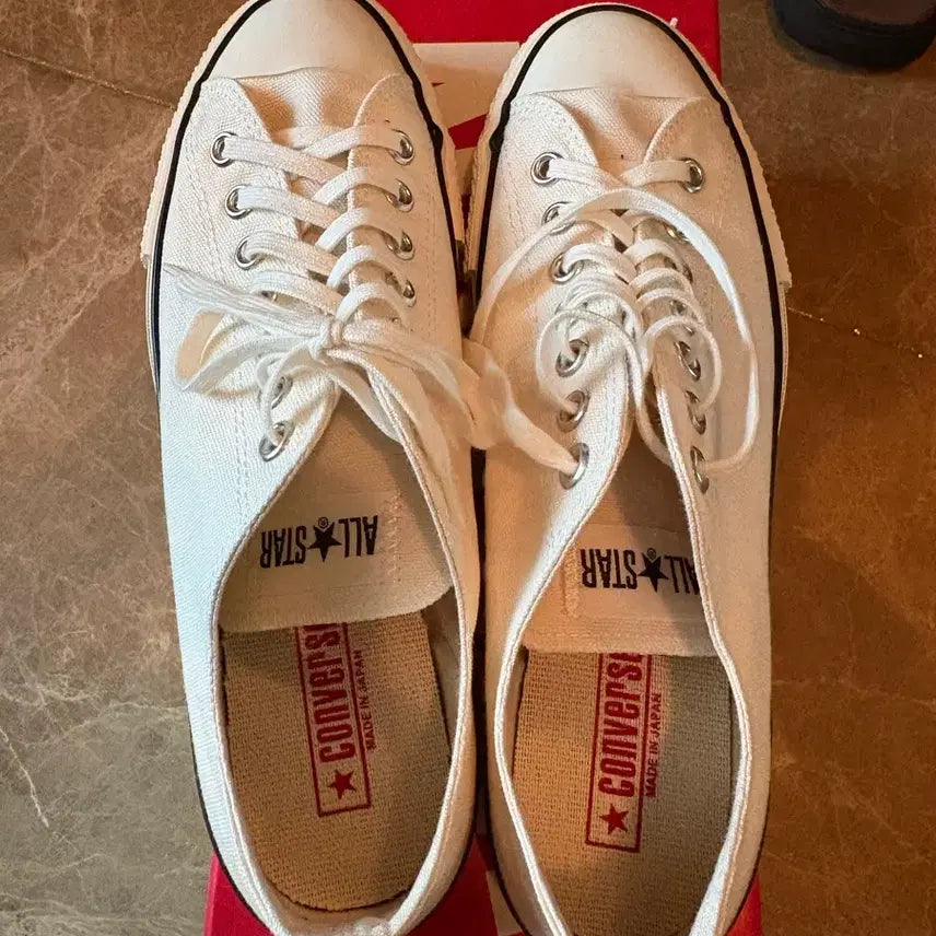 [BUNJANG] Converse Joxx White Low Top Sneakers 270 / 컨버스 제이옥스 화이트 로우 270