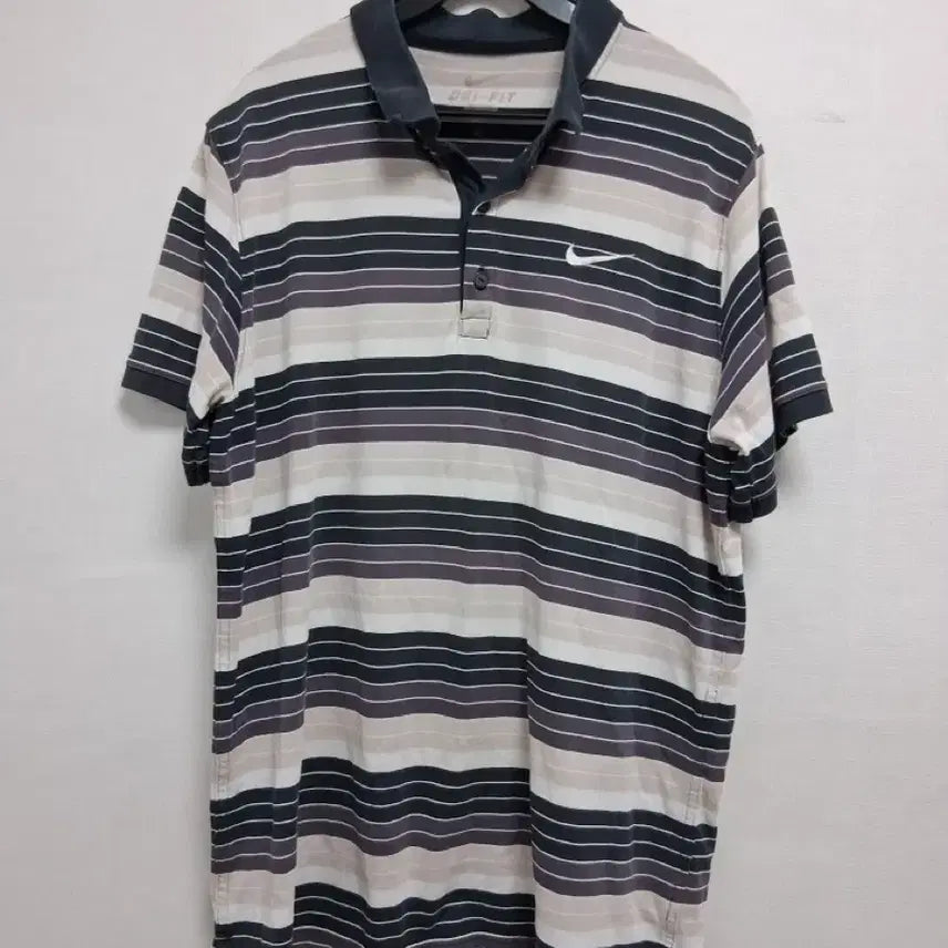 [BUNJANG] Nike Dri-FIT Stripe Polo Shirt / 나이키 드라이핏 스트라이프 카라티
