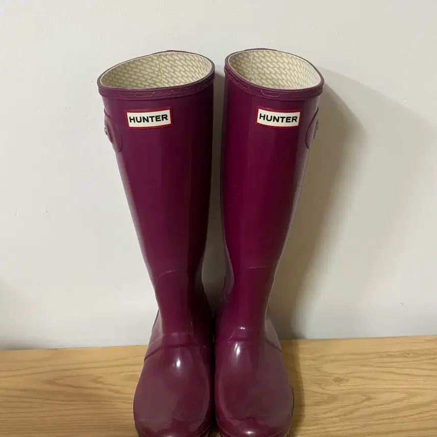 [BUNJANG] Hunter Glossy Rain Boots Size 240 / 헌터 레인부츠 글로시
