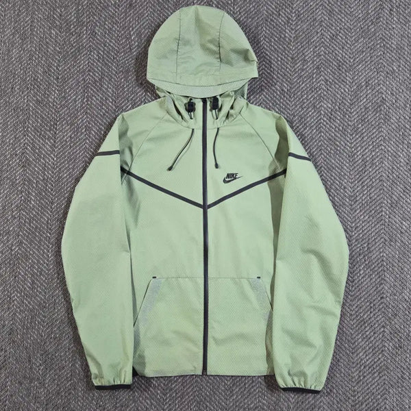 [BUNJANG] Nike Tech Woven Windrunner Hooded Jacket / 나이키 테크 윈드러너 후드 바람막이