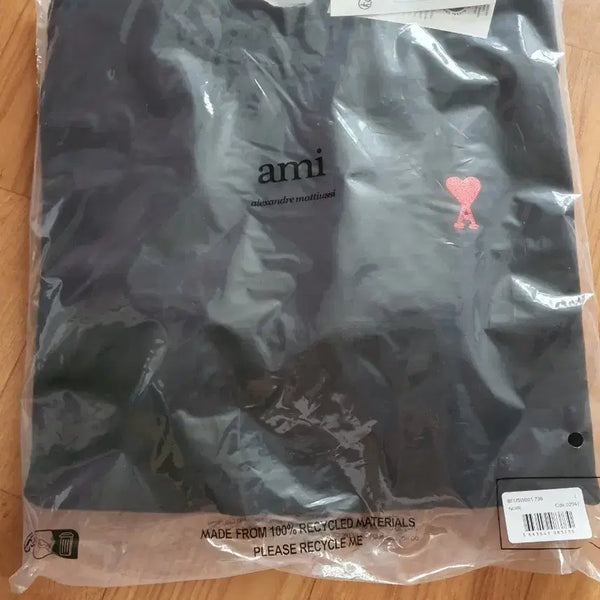 [BUNJANG] Ami Paris Recycled Heart Logo Sweatshirt Black L / 아미 맨투맨 블랙 L