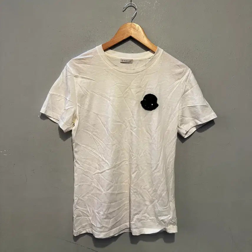 [BUNJANG] Moncler Genuine Short Sleeve T-Shirt / 몽클레어 정품 반팔티