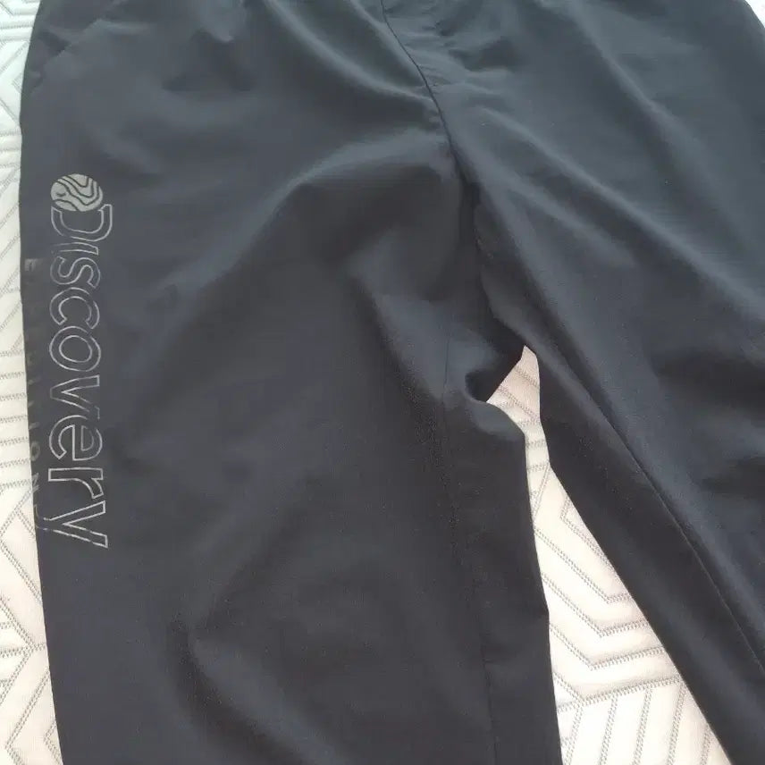 [BUNJANG] Discovery Expedition Black Pants (34/86) / 디스커버리 익스페디션 블랙 팬츠 34(86)