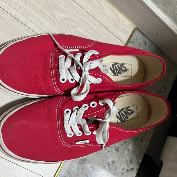 [BUNJANG] Vans Authentic Red Sneakers Size 265 / 반스 어센틱 레드 265